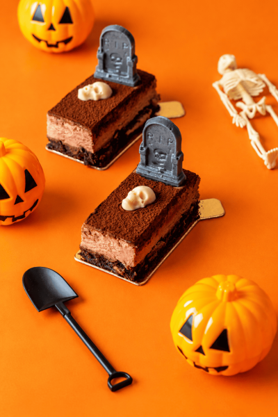 Halloween Tombstone Chocolate Cakes